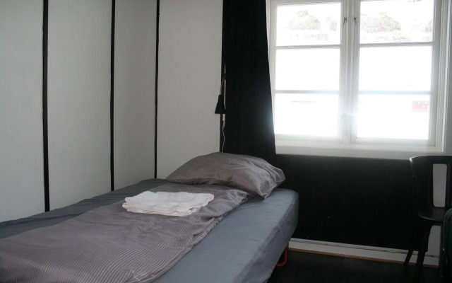 Gjestehuset 102 - your home away from home!