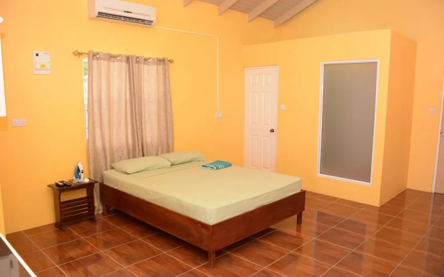 Hillview Apartments