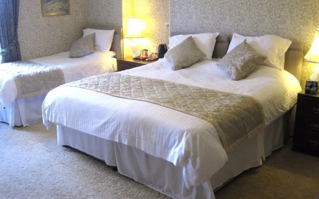 Court Barn Country Hotel & Restaurant