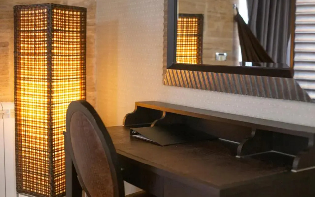 Eclat Luxury Hotel