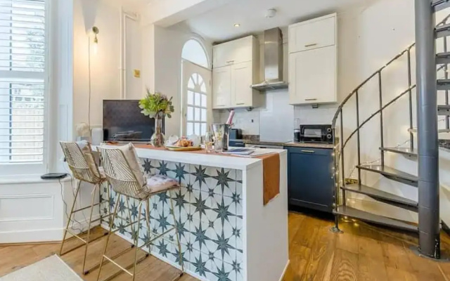 Romantic 1-bed House in Whitstable Real gem !