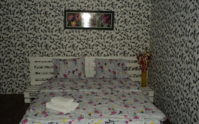 Apartment on Vasylia Stusa St, 10