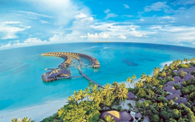 Sun Siyam Iru Fushi in Noonu Atoll, Maldives from 522$, photos, reviews - zenhotels.com beach