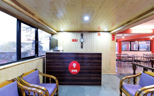 OYO 13186 Hotel Royal View