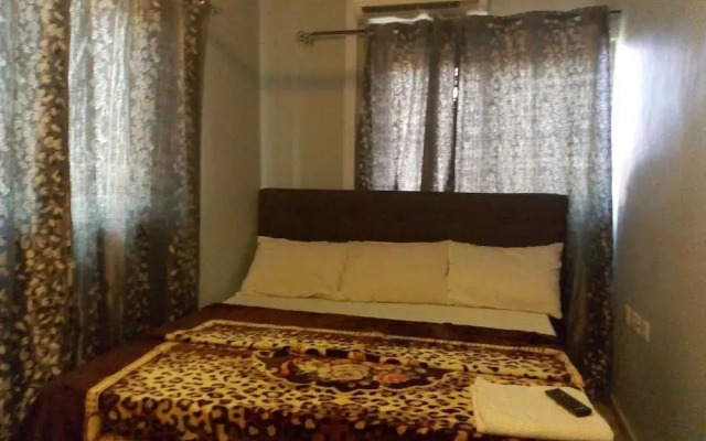 Hg Palace Lodge