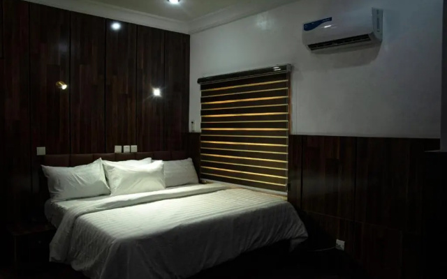 Enland Suites & Apartments