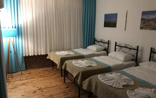 Ozcakil Hotel & Pension
