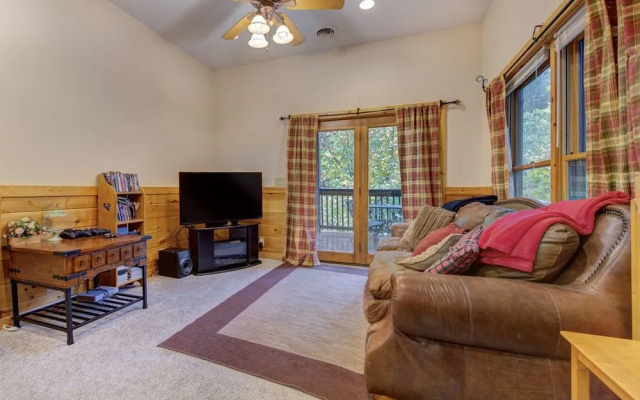 Mountain Flower by Jackson Mountain Rentals
