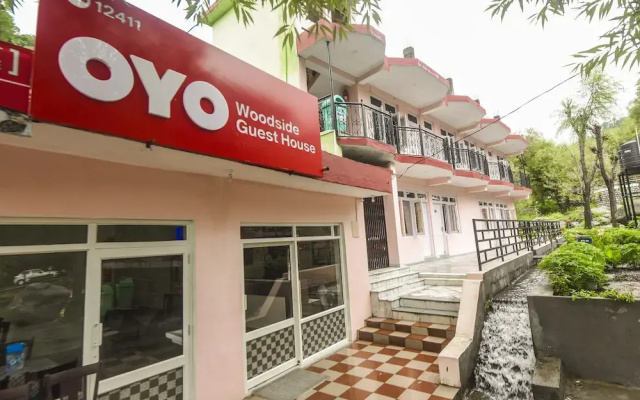 OYO 12411 Woodside Guest House