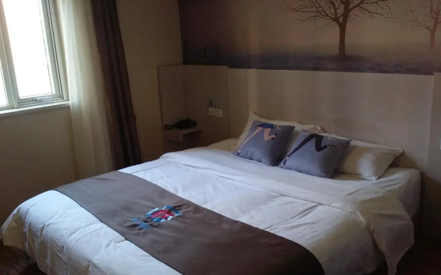 Pai Hotel Beijing Wanshou Road Subway Station