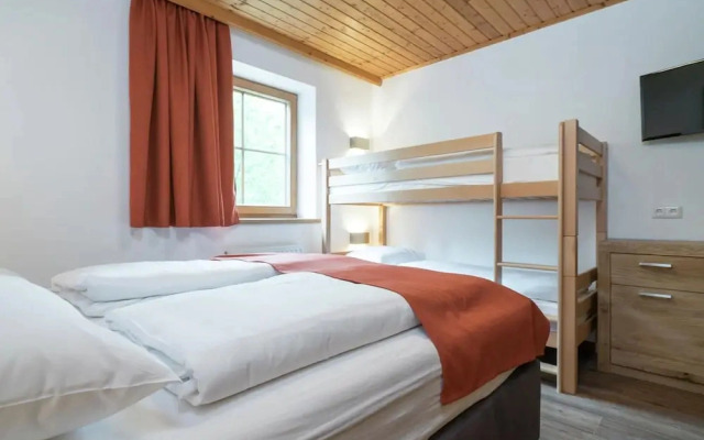 Comfortable Holiday Home