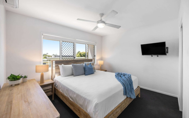 Bright Townhouse Near Maroochydore Beaches