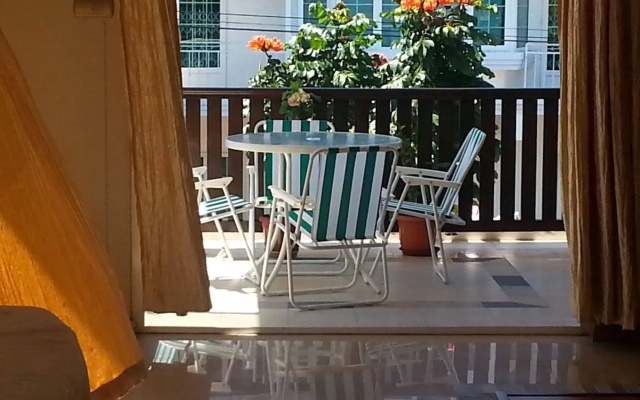 KrishAngel Beach Apartment