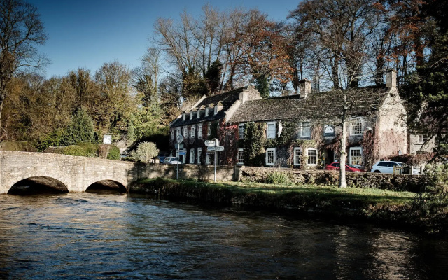 Swan Hotel