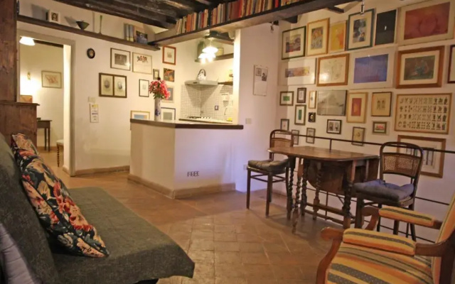 Terrace Apartment - Heart of Trastevere