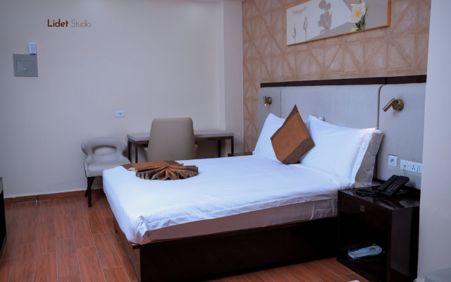 gidey international hotel