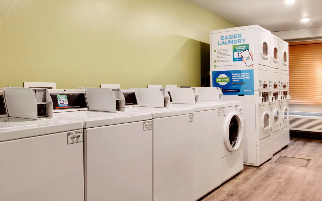 WoodSpring Suites Conroe