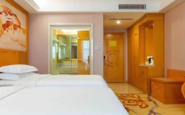 Vienna International Hotel Changsha Lu Gu Branch