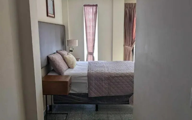 Hotel Abrego