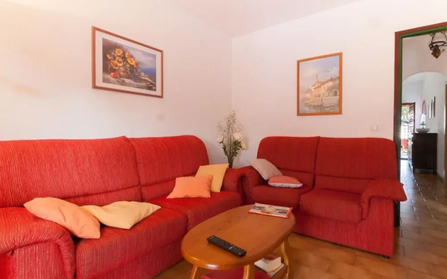 Peaceful Holiday Home in Costa Brava With Private Pool