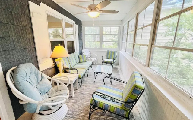 OAK Avenue 49