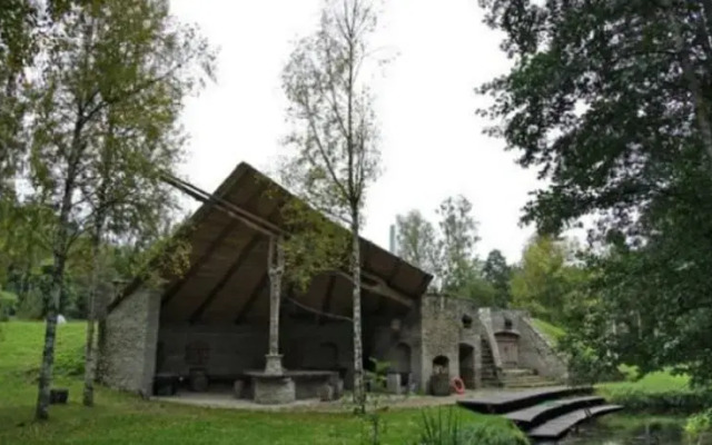 Raudsilla Entertainment Complex