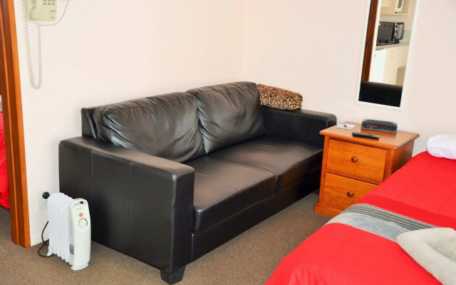Esplanade Motels