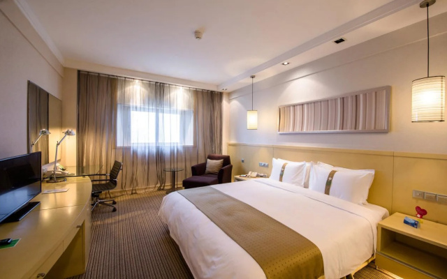 Отель Park Inn by Radisson Shanghai Downtown