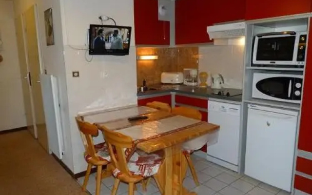 Apartment Ski soleil 83