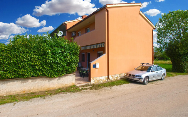 Apartment 1858