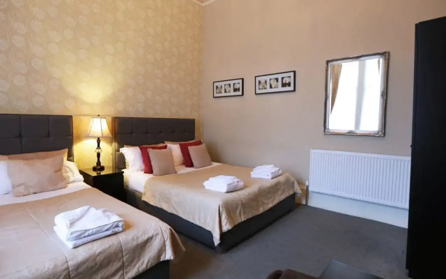 Palmerston Suites
