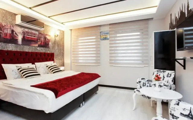 Taksim Doorway Suites