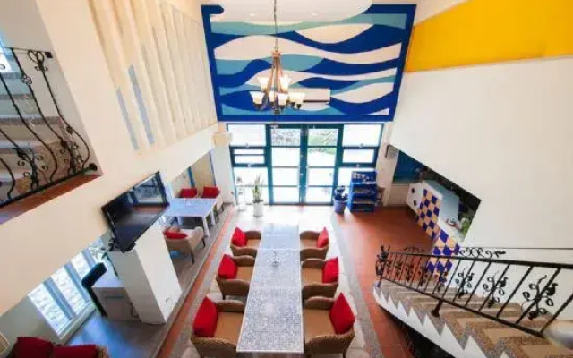 Indigo Sea Hostel