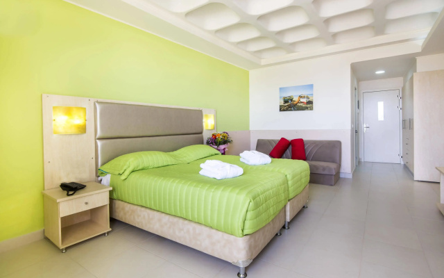 Kouros Palace Active Lifestyle Hotel