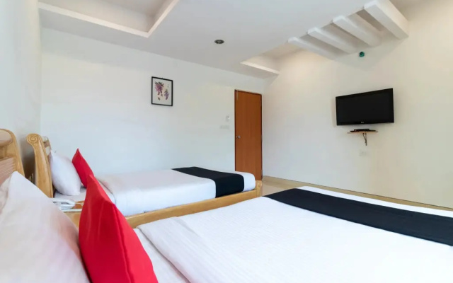 Apollo 27 by OYO Rooms