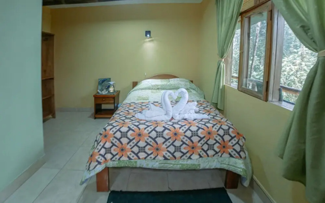 Birdwatchers House y Lodge
