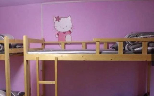 Lover Family Youth Hostel