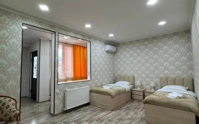 Guest rooms · Tbilisi — photo 12
