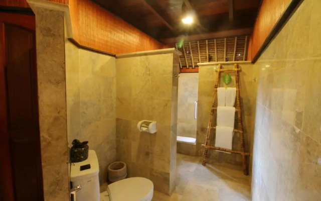 Отель Kupu Kupu Barong Villas & Tree Spa