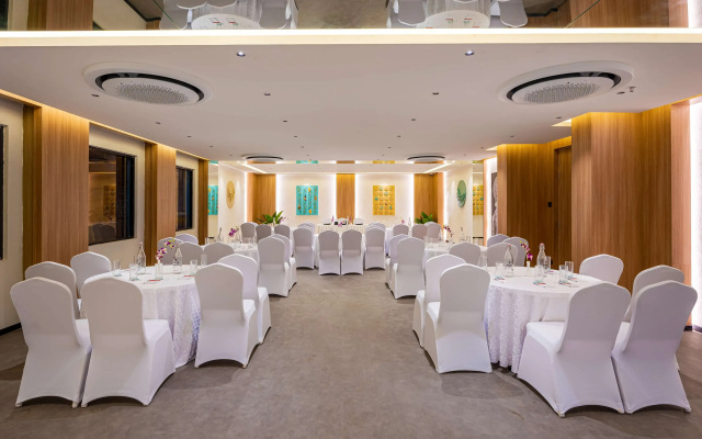 Park Inn & Suites By Radisson Bengaluru Yelahanka