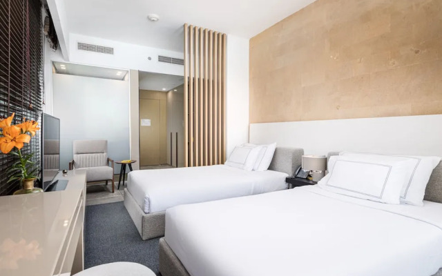 The G Hotel