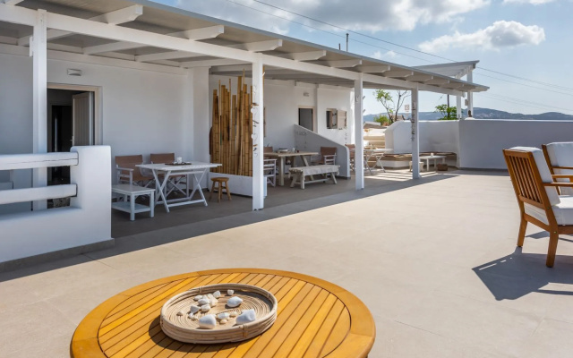 Anemi Suites