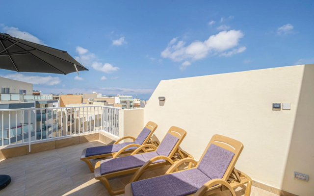 Summer Breeze Penthouse