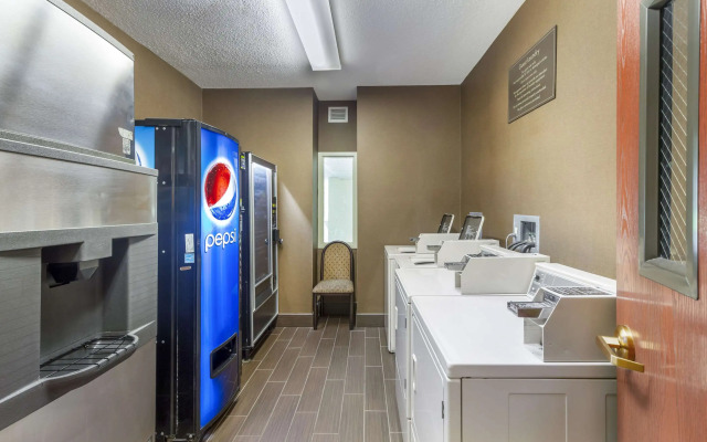 Comfort Inn & Suites Rapid City South - Mt. Rushmore Gateway