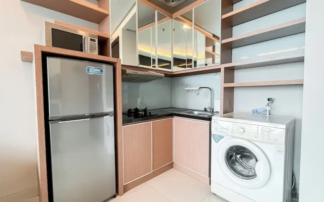 Spacious and Comfy Big Studio Apartment at Kemang Mansion