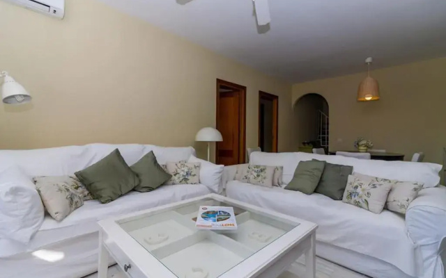 Alcazaba Parador 2 dorm Nerja