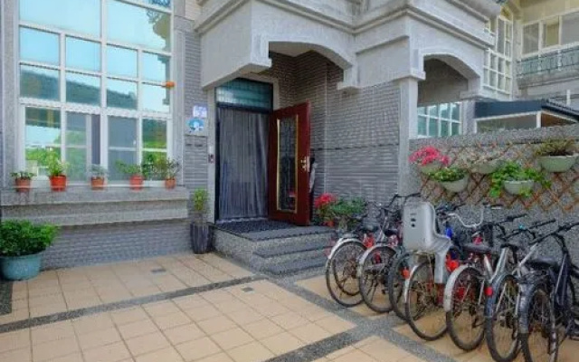 Yang Ping House