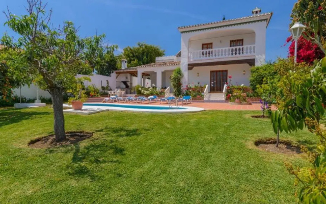 Villa Angeles Nerja by Ruralidays