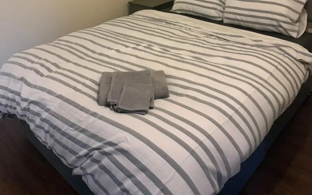Apartment Sleeps 2