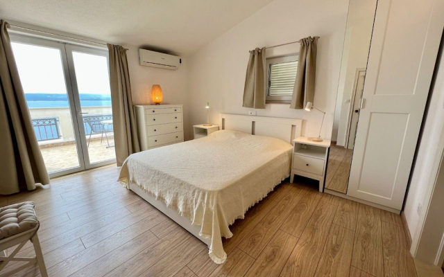 Apartment Via
